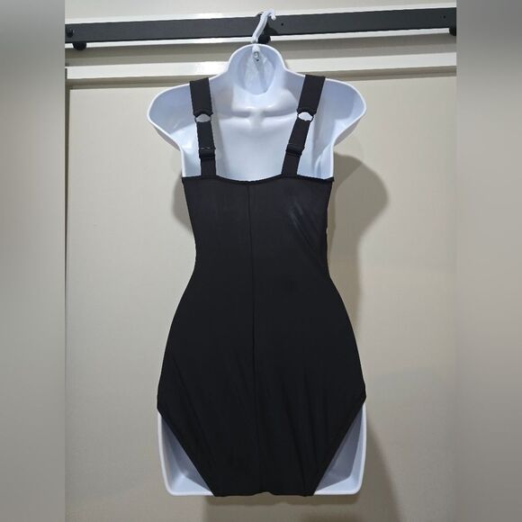 Aqua Green UPF 50 Asymmetrical Shoulder One Piece Swimsuit NWOT  Small Burgundy - Picture 3 of 5